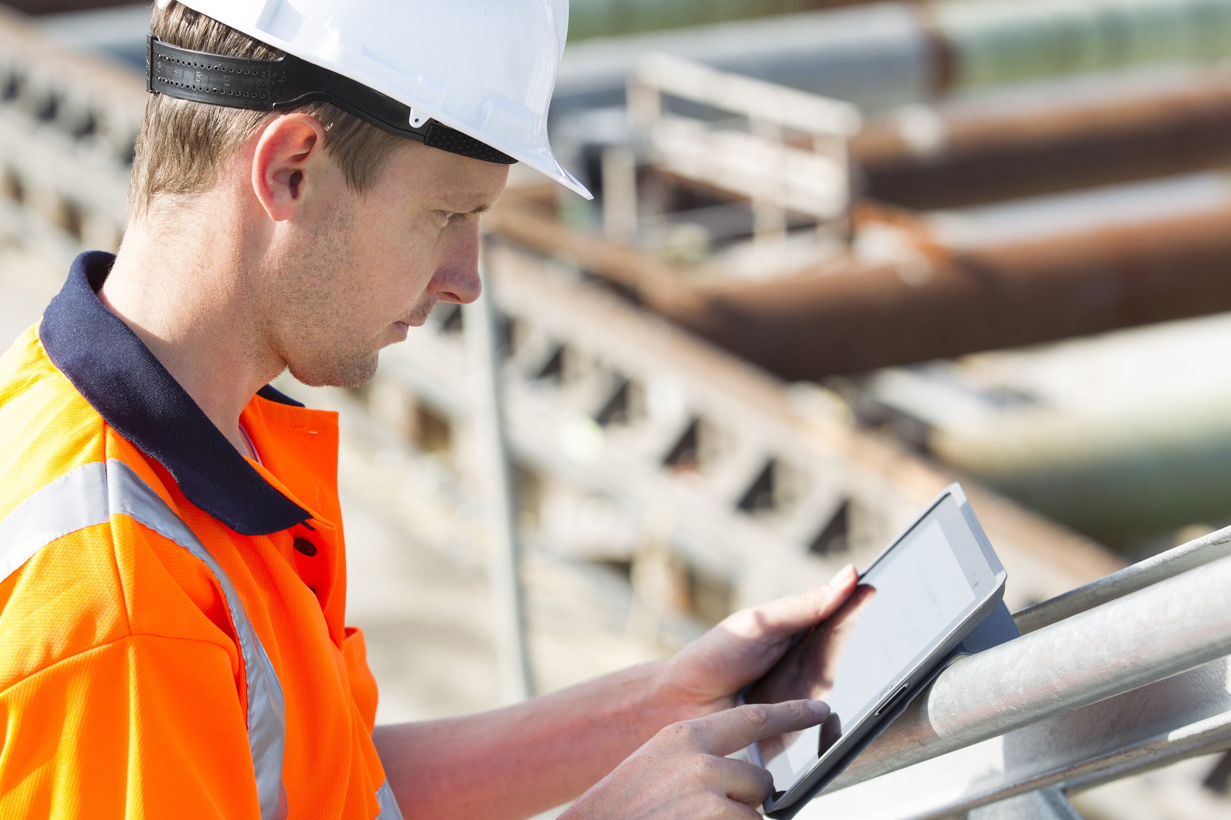 Improve Workplace Safety using Technology, Mobile Safety Inspection Apps, Incident Reporting